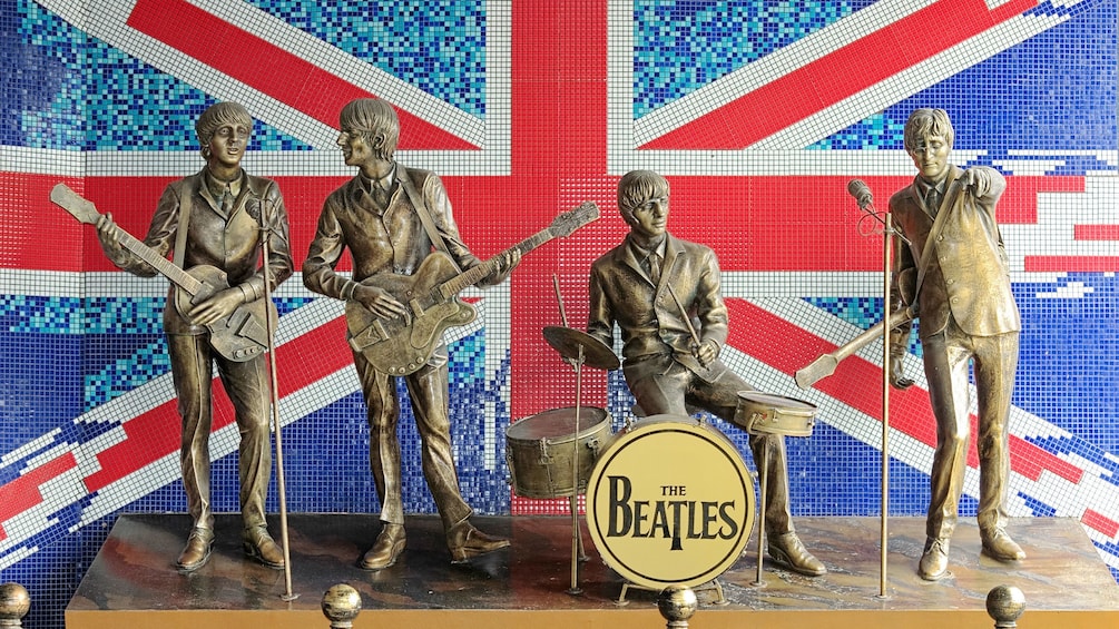 bronze statutes of Beetle rock Band in London