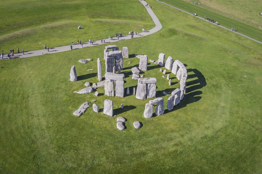 Windsor, Stonehenge, Salisbury & Bath with Admission & Lunch