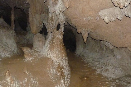 Saint Herman's Cave Hiking and Blue Hole Tour from Belize City