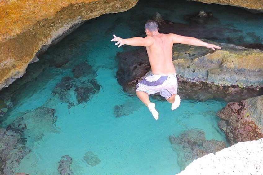 Cliff Jumping at the New Natural Pool Cave