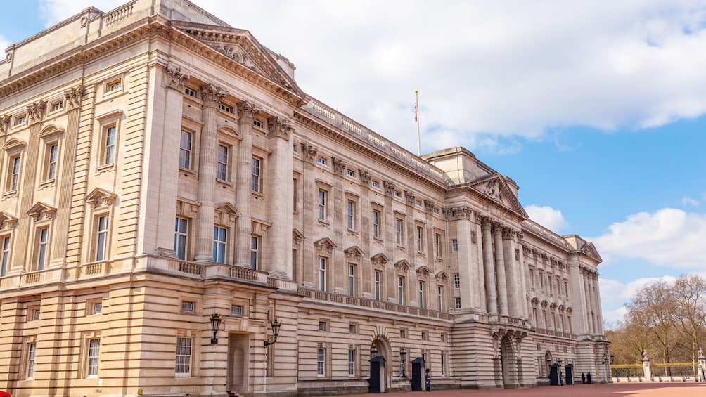 Buckingham Palace in London