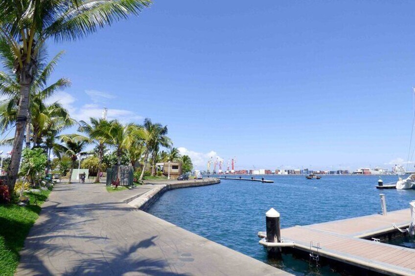 Papeete express walking tour.