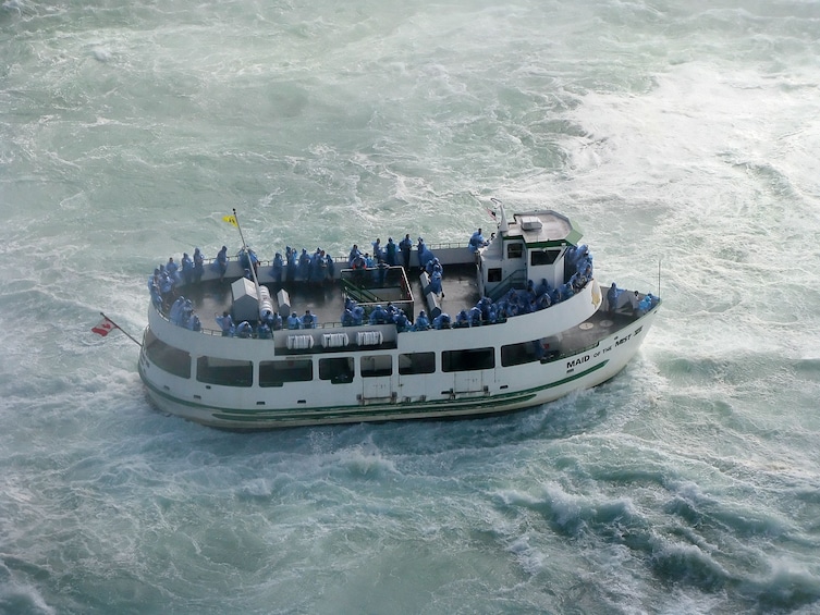 American-Side Tour of Niagara Falls with Maid of the Mist Boat Ride