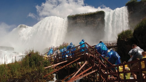 American Falls Tour with Maid of the Mist & Cave of the Winds from USA