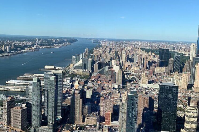 Show item 4 of 6. Private All Inclusive New York Transfer: Cruise Port to Airport or Manhattan