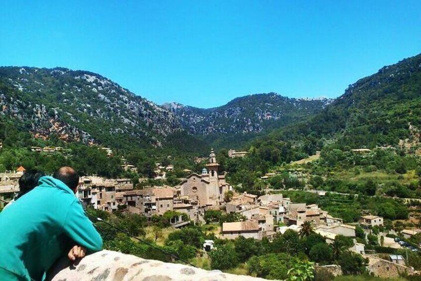 Palma de Mallorca Shore Excursion: Private Tour of Valldemossa, Soller and Serra de Tramuntana