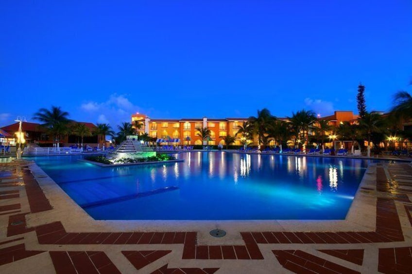 Hotel Cozumel & Resort Swimming Pool at Night
