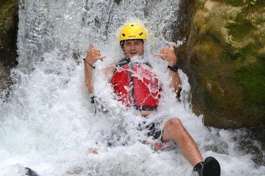 Dunns River Falls and River Rapids Adventure with Lunch