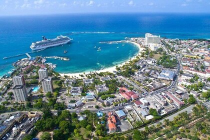 Tour privado por la ciudad de Ocho Ríos y sus alrededores