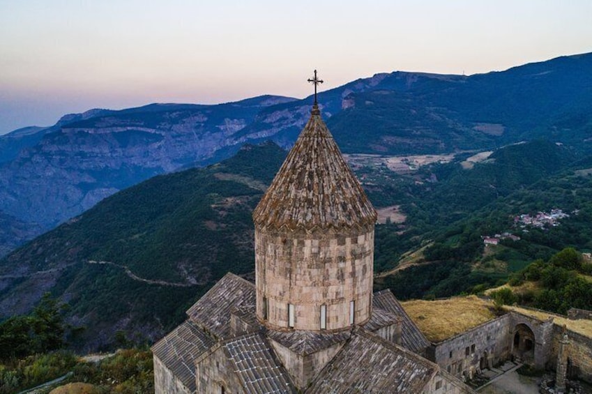 Let’s have a behind-the-scene look at Armenia!