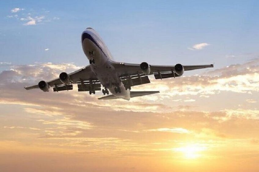 St Maarten Shore Excursion: Maho Beach Round-Trip Transfer