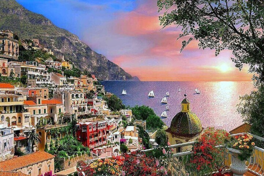 Sorrento, Positano and Amalfi Day Tour from Naples