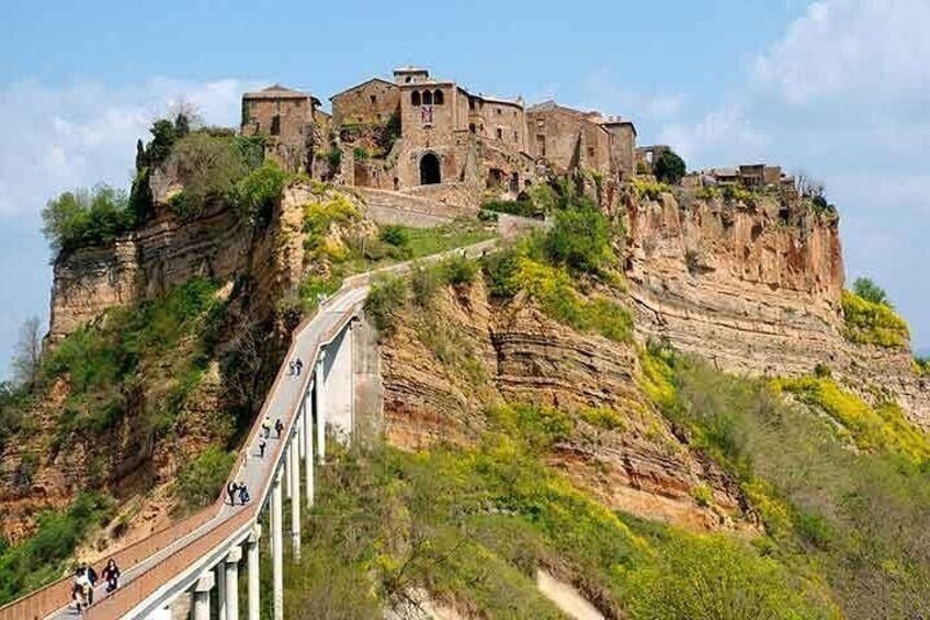 Orvieto and Civita di Bagnoregio from Civitavecchia Port Private Full Day Tour