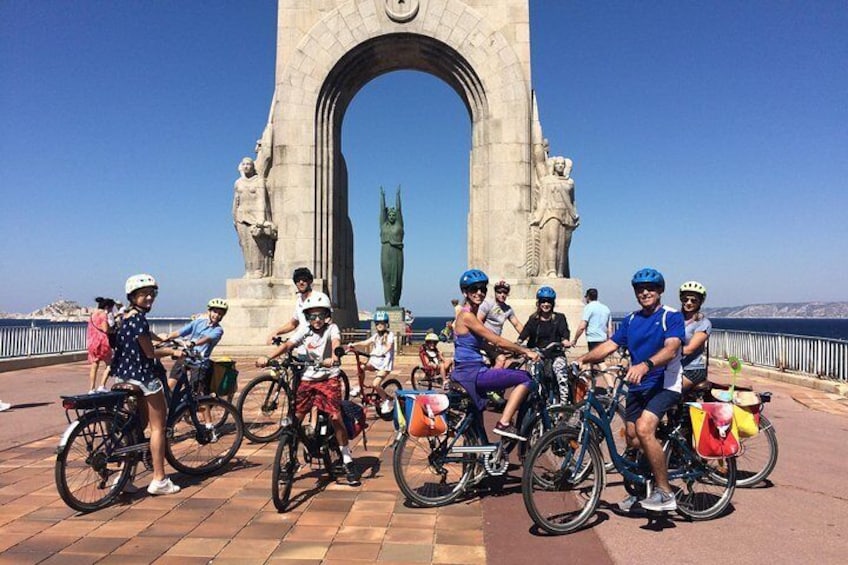 Marseille Shore Excursion: Private Electric Bike Tour