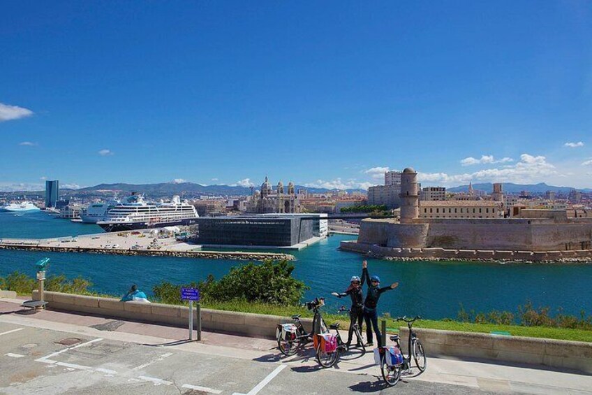 Marseille Shore Excursion: Private Electric Bike Tour