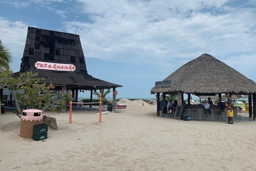 Kukumba Beach and Belize City Tour