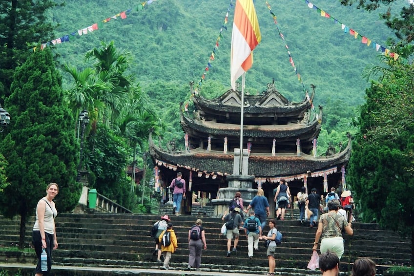 Perfume Pagoda Full-Day Tour