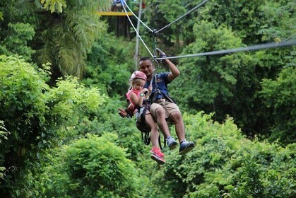 Roatan Super Man Zip Line with Wildlife Eco-Park and Snorkel