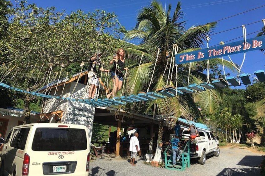 Shore Excursion: Roatan Zip Line & Snorkel Adventure with Lunch