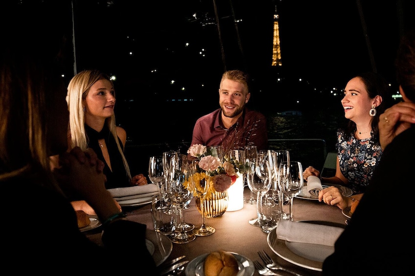 Bateaux Parisiens Luxury Dinner Cruise on the Seine River