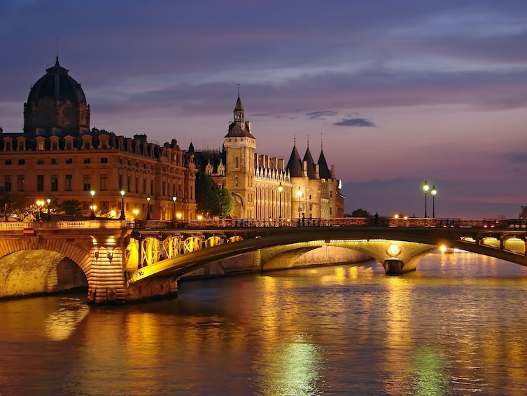 Dinner Cruise on the Seine River