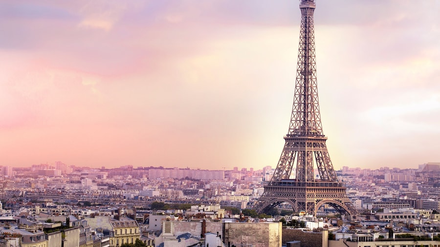 Eiffel Tower Priority Access Tour with Optional Summit