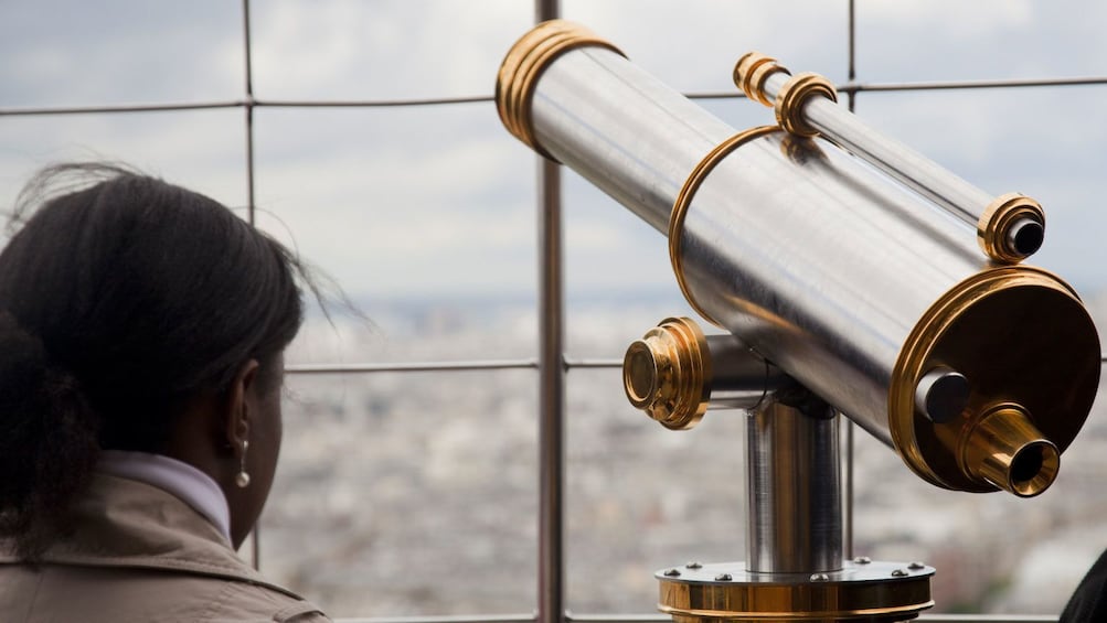 Telescope for viewing Paris from the Eiffel tower.