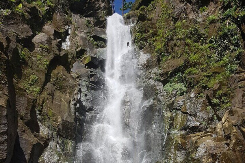 Waterfall Rappel Advanced