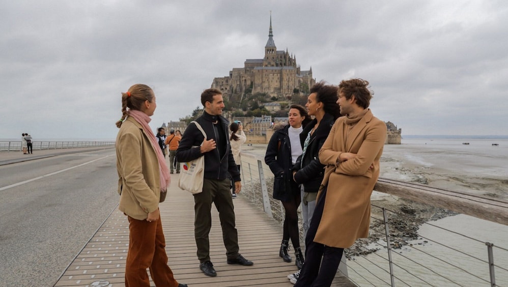 Mont St. Michel: Round-trip from Paris