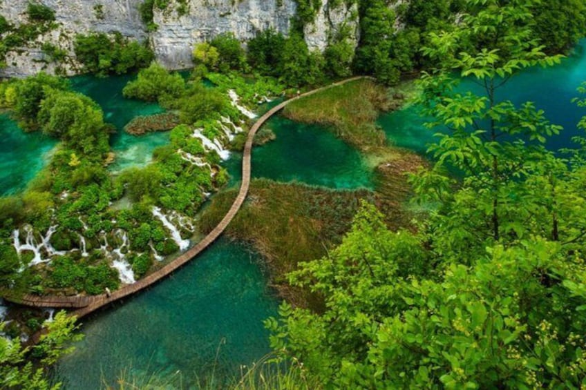 Zagreb to Split private transfer with National park Plitvice lakes guided tour