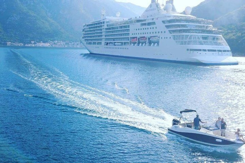Lady Blue Boat