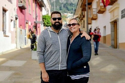 波哥大私人旅行: 蒙塞拉特, 坎德拉利亞, 博物館, 6 小時