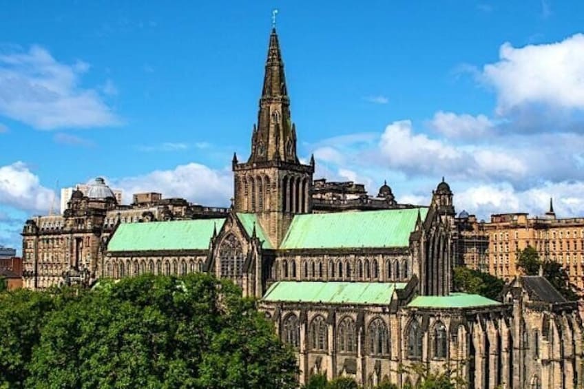 Glasgow Luxury Private Sightseeing Excursion with Chauffeur