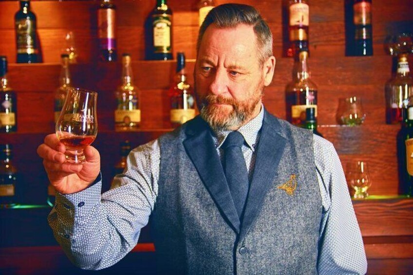 Whisky Distillery Luxury Private Day Excursion - The Famous Grouse Experience