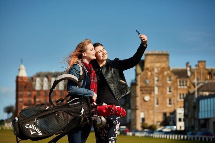 St. Andrews Day Tour from Edinburgh with a Scottish Local