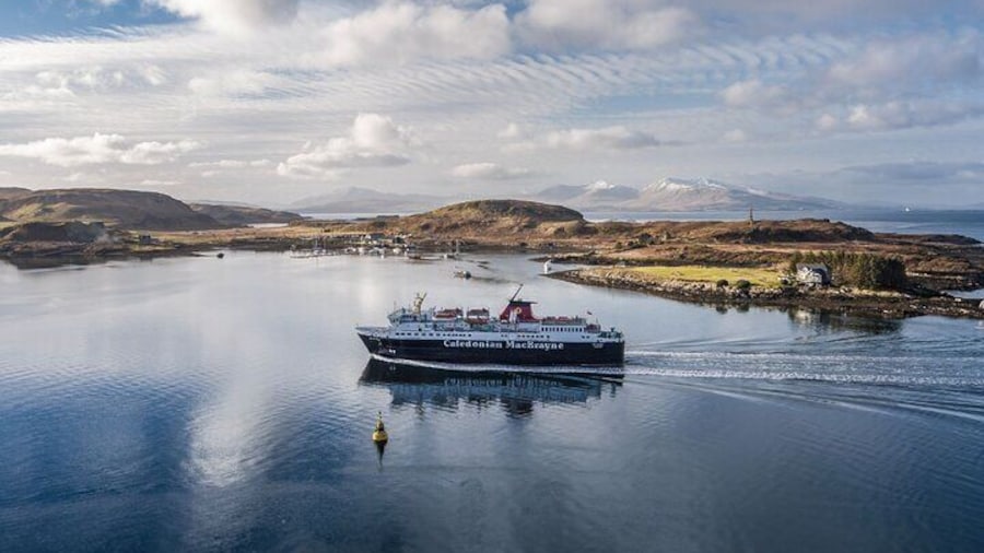Scottish Highlands & Oban Private Day Tour with Scottish Local