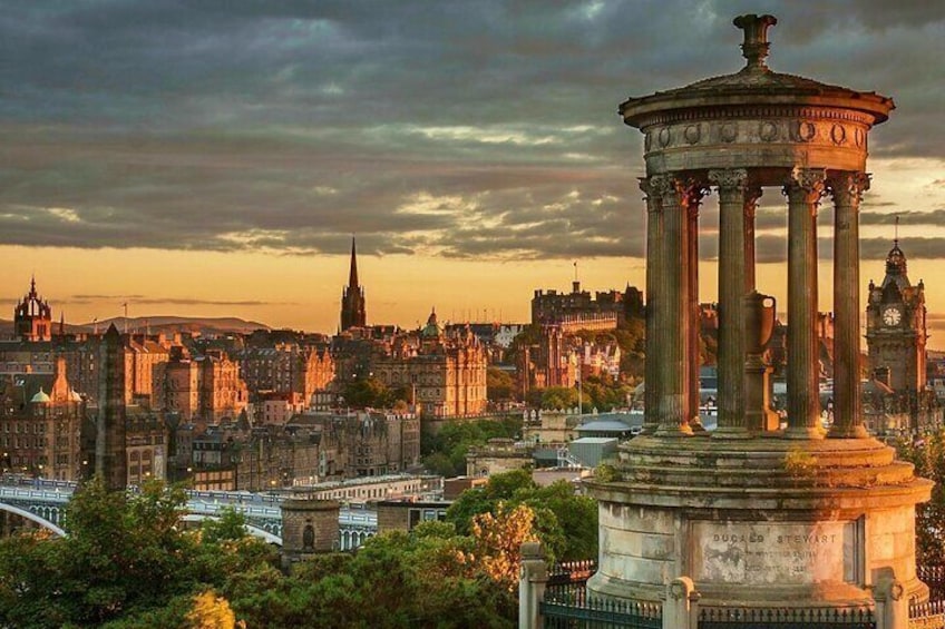 Edinburgh Luxury Private Day Tour with a Scottish Local