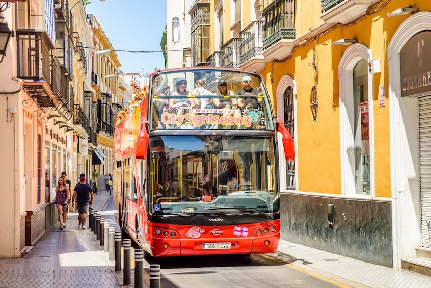 green bus tour seville