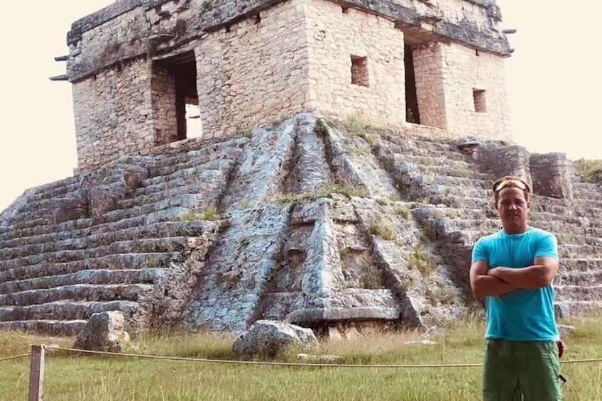 Dzibichaltun main Temple