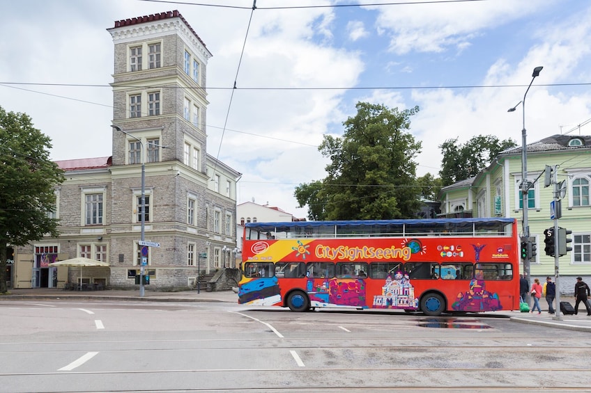 Tallinn Hop-On Hop-Off Bus Tour