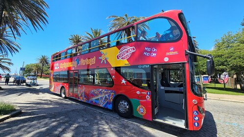 City Sightseeing Porto Hop-On Hop-Off Bustour, 2 Spaziergänge & Extras