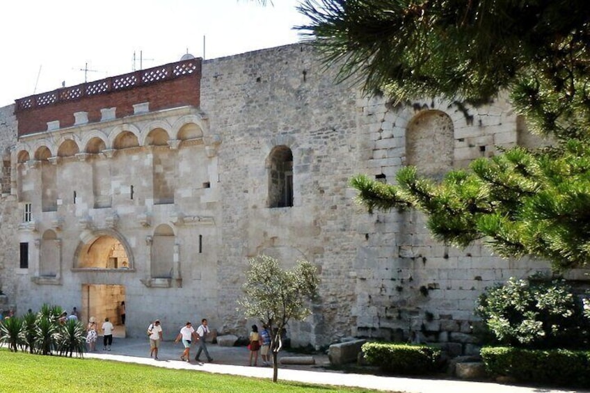 The Northern Gate of The Palace ( called Golden Gate )
