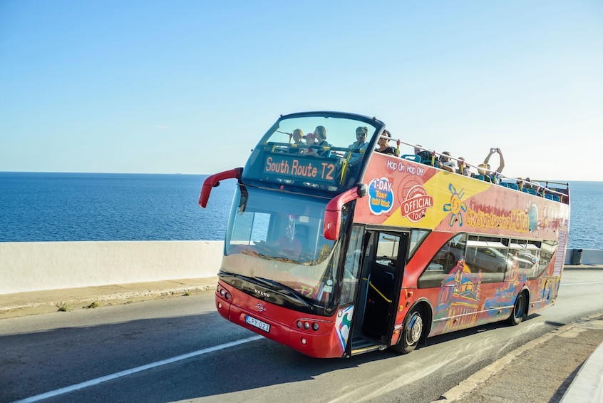 Malta Hop-On Hop-Off Bus Tour