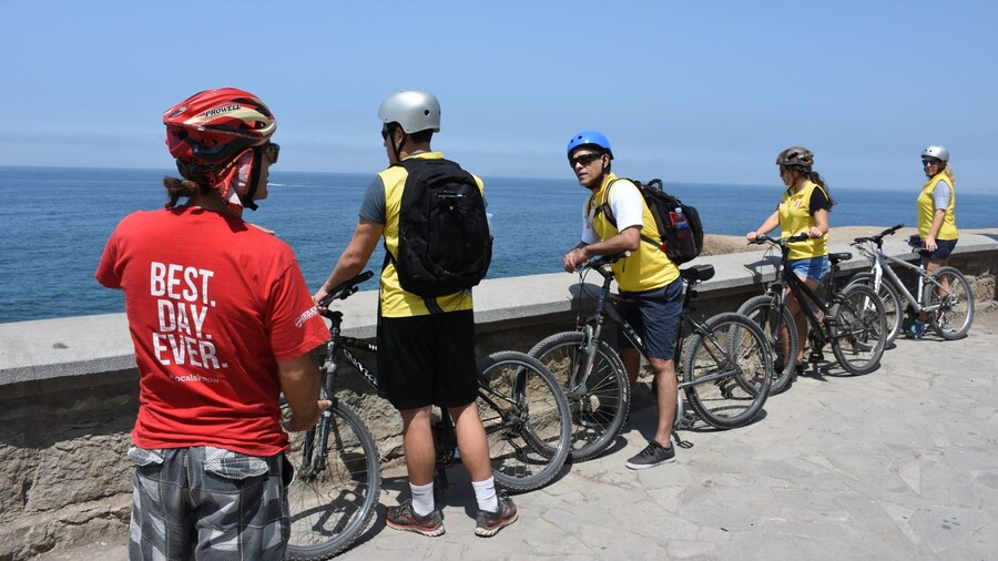 Small-Group Lima Coast Biking Tour