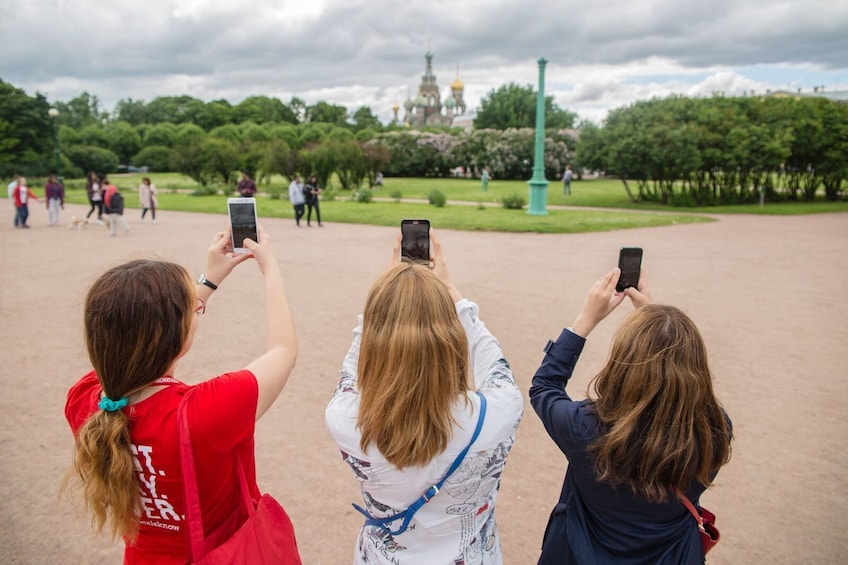 Show item 2 of 8. Small-Group St. Petersburg Discovery Tour with Lunch