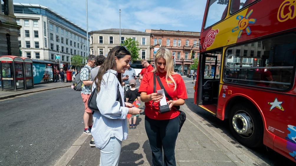 City Sightseeing Belfast Hop-On Hop-Off Bus Tour