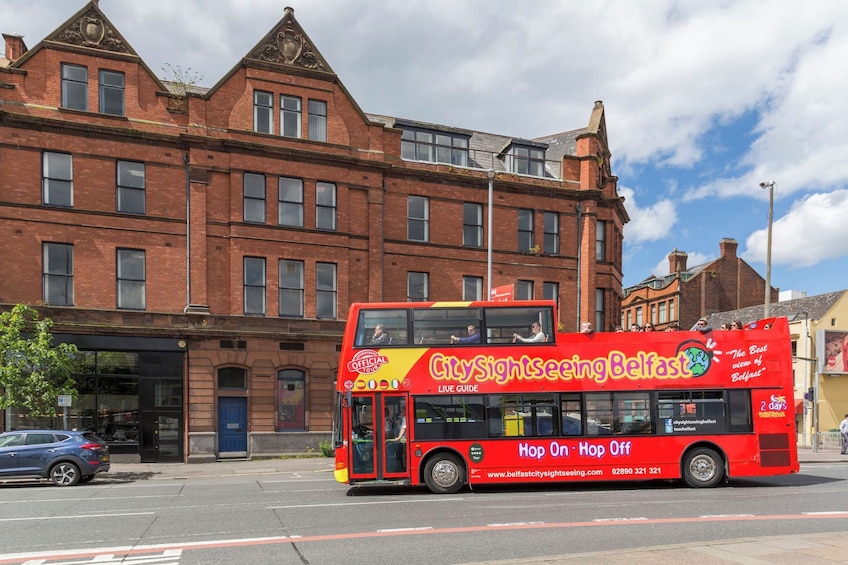 Belfast Hop-On Hop-Off Bus Tour