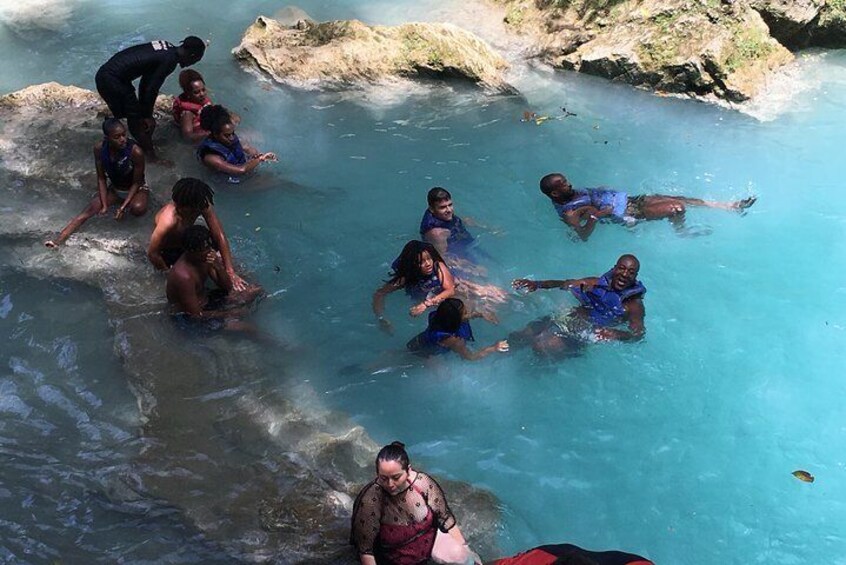 Private Blue Hole Jamaica Tour from Ocho Rios