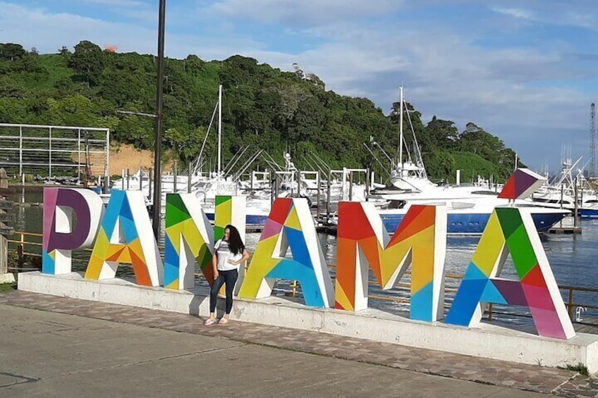 Private Tour Layover in Panama
