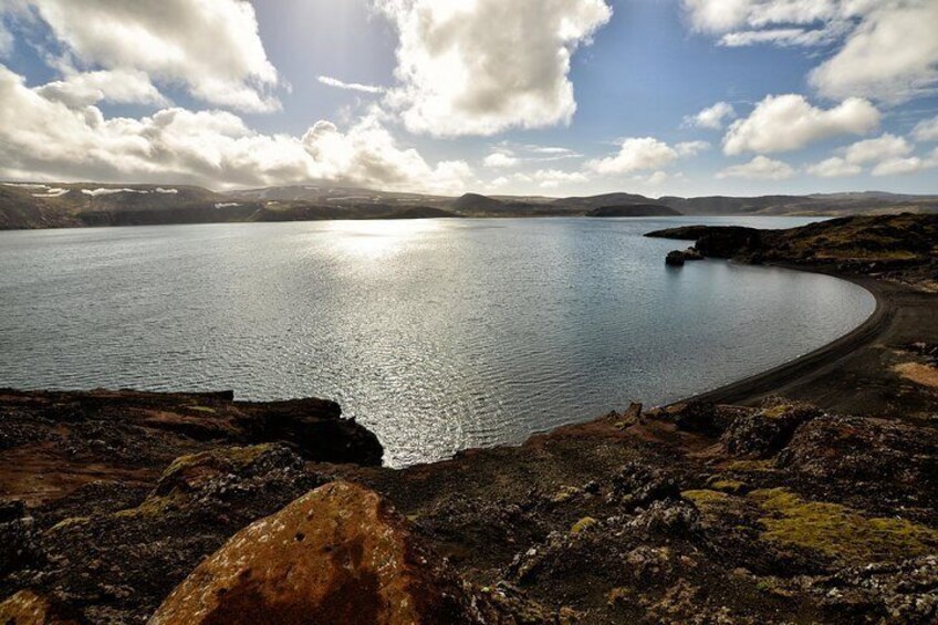 Kleifarvatn lake